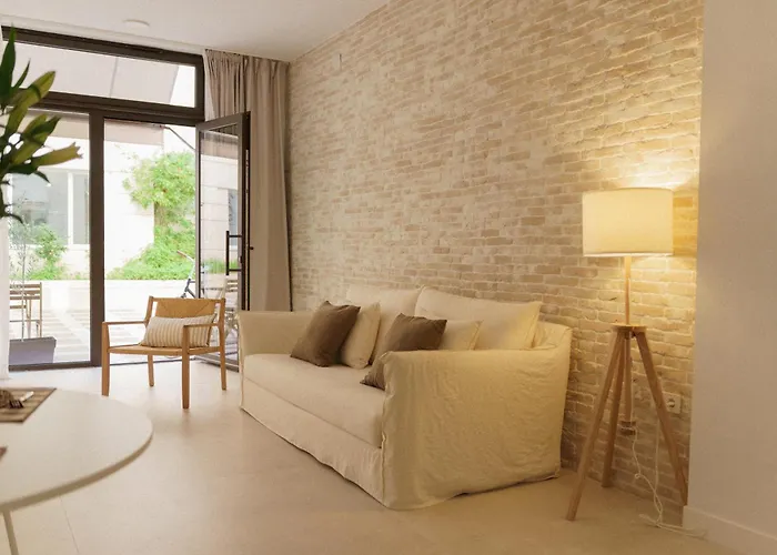 Luca Oliva Homes Riverside Studio